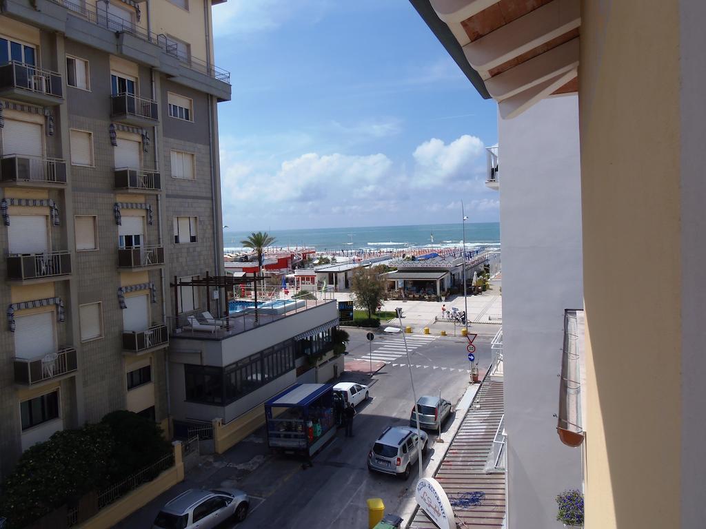 Hotel Lido Inn Lido di Camaiore Dış mekan fotoğraf